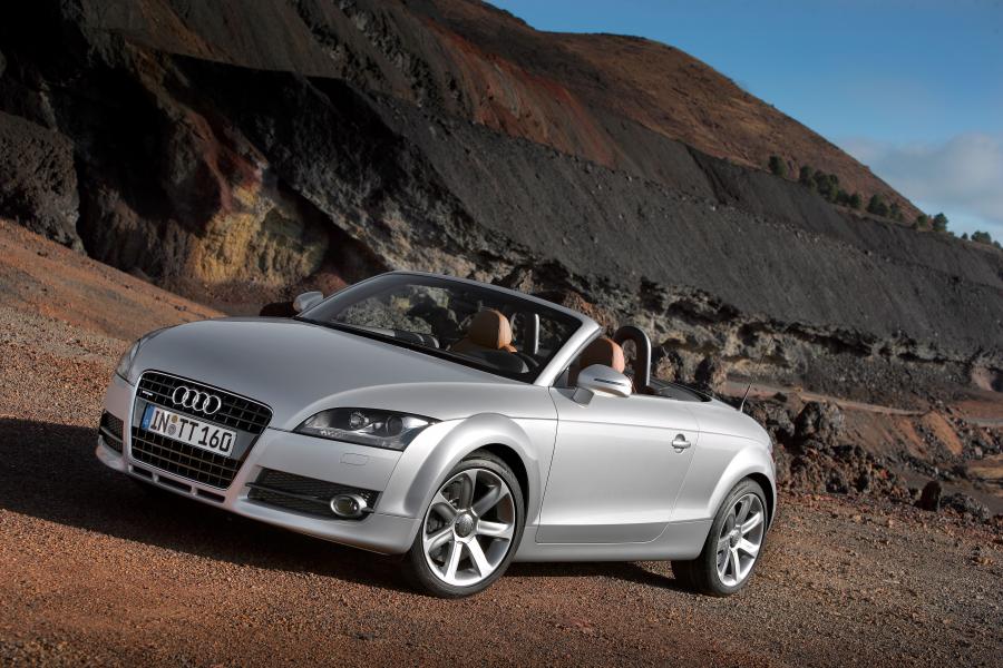  Audi TT Roadster (8J) 2007 года  (WW) (фото 16 из 34)